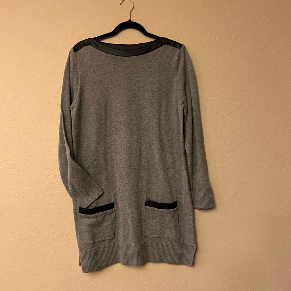 Jeanne Pierre Grey Knit Sweater Dress/Tunic w/Faux Leather Accents - Picture 4 of 12